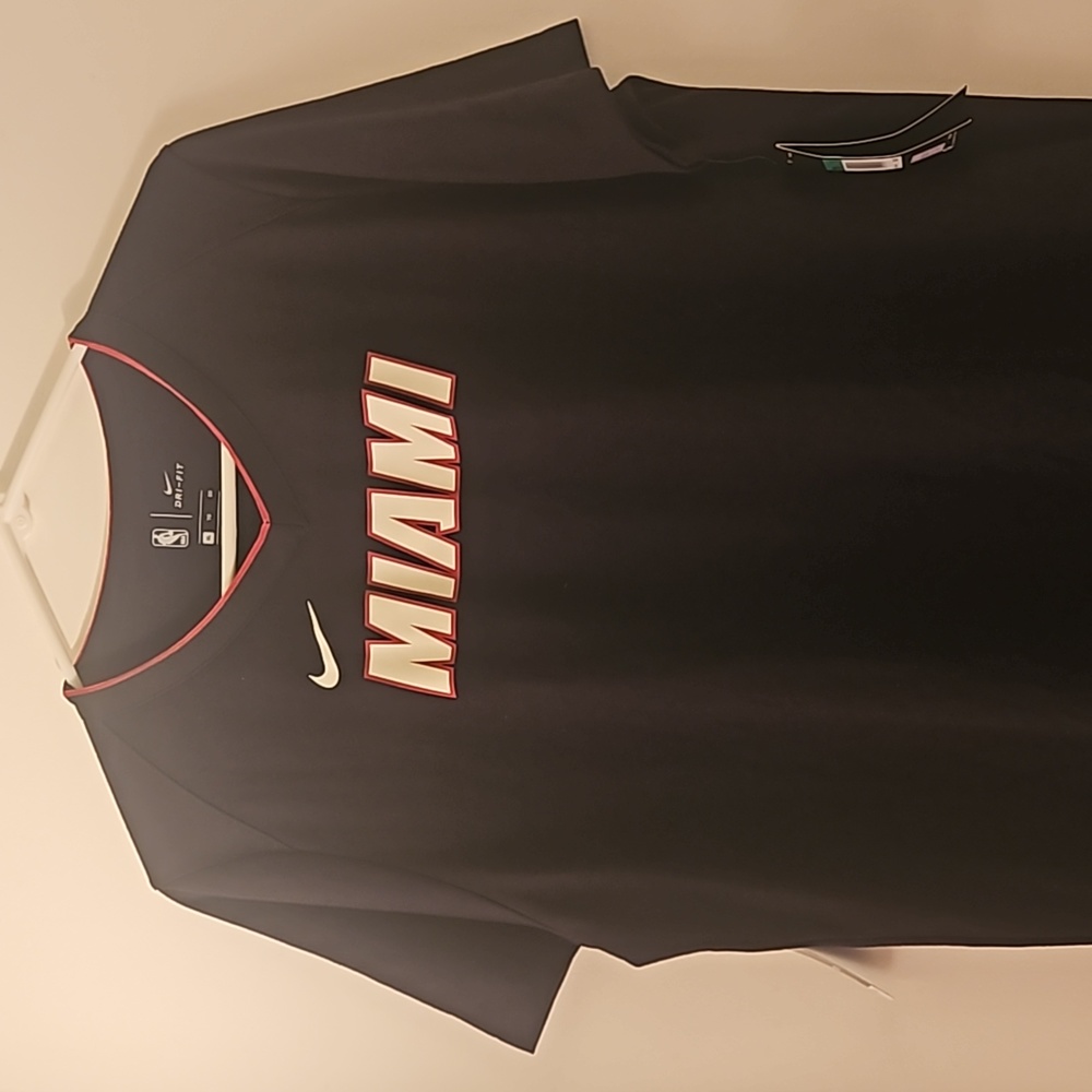 Nike Women's Miami Heat Jersey
